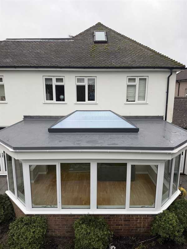 Flat roof extension Surrey